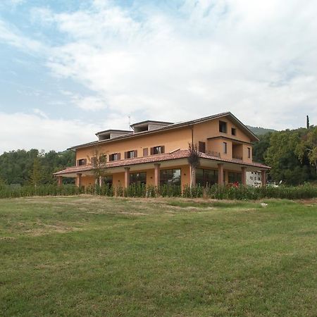 Gasthaus Casa Delfico Ristoro In Famiglia Teramo Exterior foto